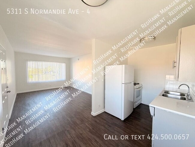 property at 5311 Normandie Ave