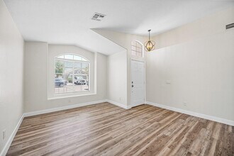 17012 S 27th Pl in Phoenix, AZ - Building Photo - Building Photo