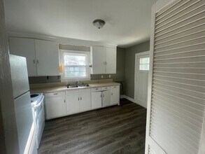 1300 Mercer St SW in Wilson, NC - Building Photo - Building Photo