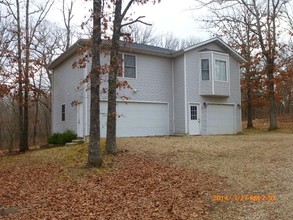 13750 Martin Spring Outer Rd in Rolla, MO - Foto de edificio - Building Photo