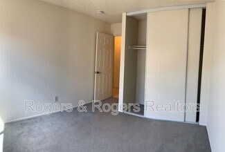 1089 Rankin Dr in Milpitas, CA - Building Photo - Building Photo