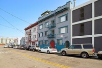 225 W 25th St in Los Angeles, CA - Foto de edificio - Building Photo