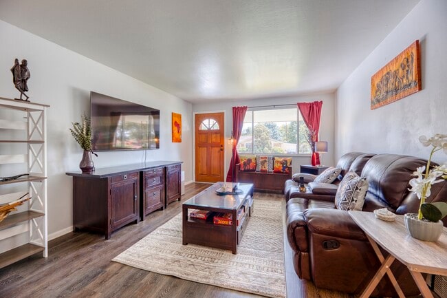 1725 Upham St in Denver, CO - Building Photo - Building Photo