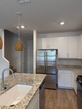 4570 S Renaissance Dr, Unit 103 in Gilbert, AZ - Building Photo - Building Photo