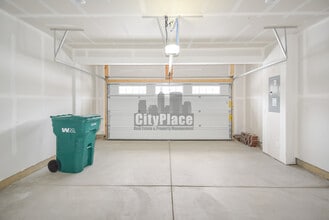 6573 Halsey St in Whitestown, IN - Building Photo - Building Photo