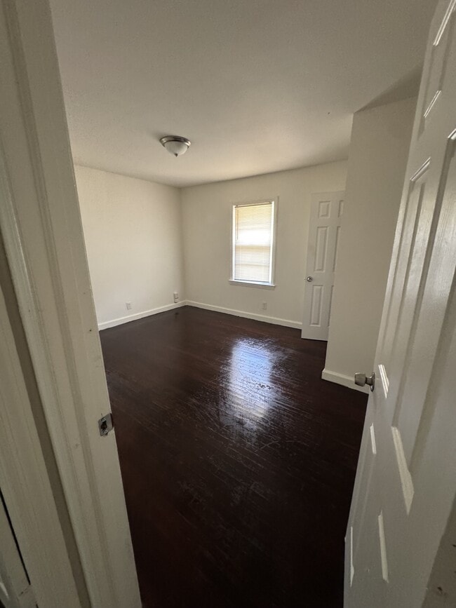 1877 Boulderview Dr SE in Atlanta, GA - Building Photo - Building Photo