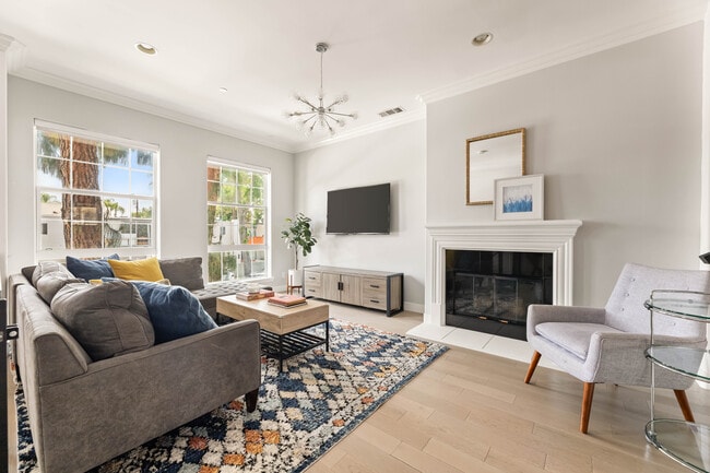 4104 W Kling St in Burbank, CA - Building Photo - Building Photo