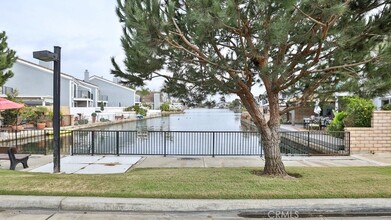 3435 Windspun Dr in Huntington Beach, CA - Building Photo - Building Photo