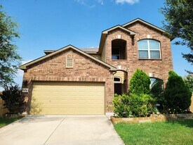 1918 Cool Breeze in San Antonio, TX - Building Photo