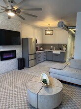 2106 S Saint Louis Ave in Chicago, IL - Building Photo - Building Photo