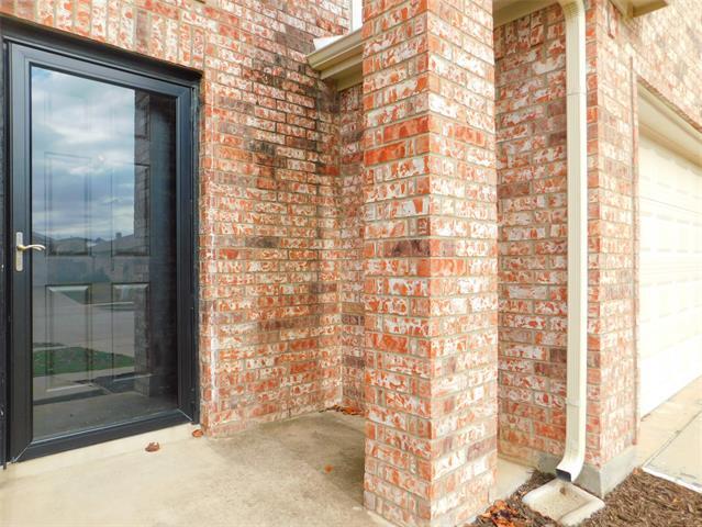 4204 Sonoma Dr in Argyle, TX - Building Photo