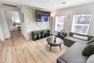 2820 Blodgett St in Houston, TX - Building Photo - Building Photo