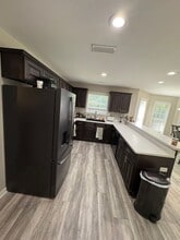 277 Co Rd 737 in Enterprise, AL - Foto de edificio - Building Photo