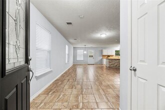 526 Silky Leaf Dr in Houston, TX - Building Photo - Building Photo