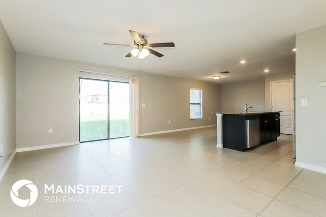 2479 Caspian Dr in Lakeland, FL - Building Photo - Building Photo