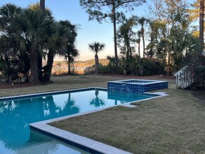 9 Blue Heron Point Rd in Hilton Head Island, SC - Building Photo - Building Photo