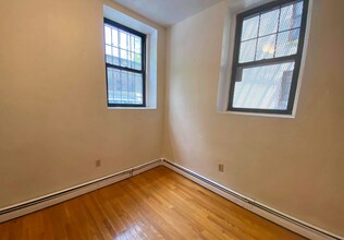 116 Saint Stephen St, Unit #B-3 in Boston, MA - Foto de edificio - Building Photo