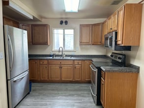344 Ash St in Twin Falls, ID - Building Photo - Building Photo