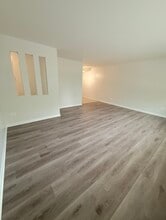 700 McKinley Ave in Mundelein, IL - Building Photo - Building Photo