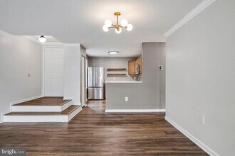 2942 Yarling Ct in Falls Church, VA - Building Photo - Building Photo