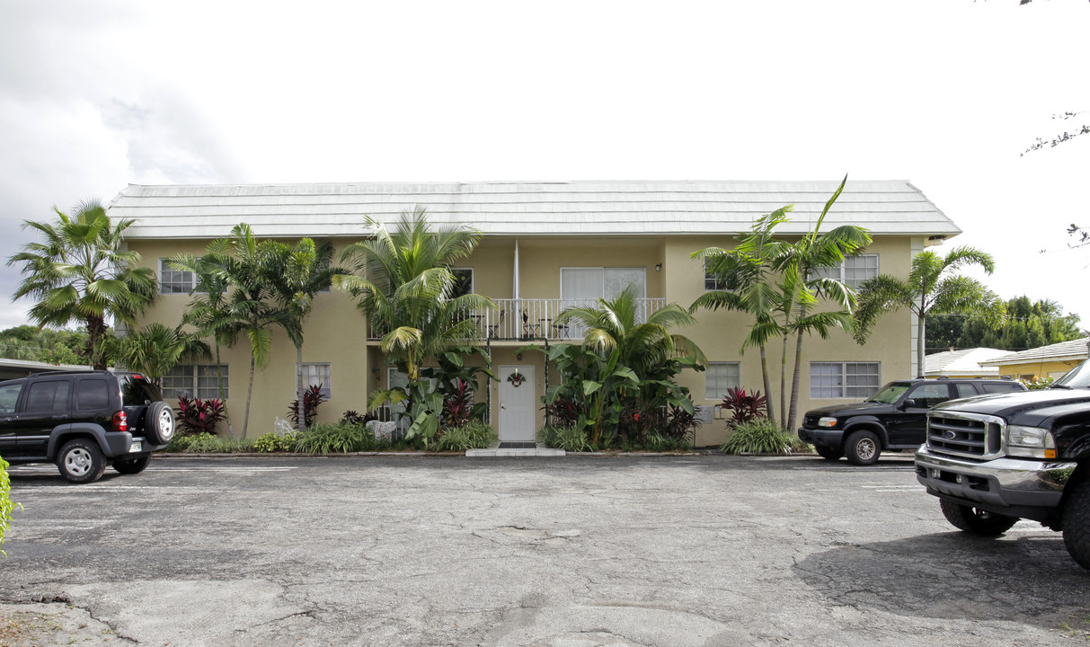 Cocoplum Apartments in Delray Beach, FL - Foto de edificio