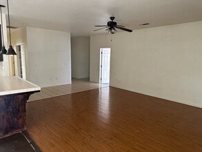 1339 Vine St in Exeter, CA - Building Photo - Building Photo