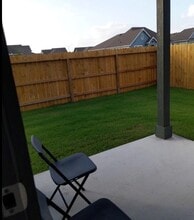 320 Wirecrested Dr in Lockhart, TX - Building Photo - Building Photo