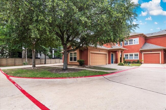 2900 S Lakeline Blvd in Cedar Park, TX - Building Photo - Building Photo