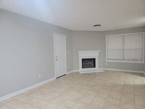 6408 Guinness Ct in Union City, GA - Building Photo - Building Photo