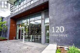 120 Varna Dr in Toronto, ON - Building Photo - Building Photo