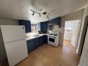 1438 Euclid St in Santa Monica, CA - Foto de edificio - Building Photo