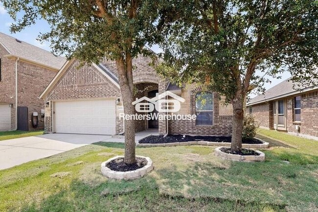 4016 Hollow Lake Rd in Roanoke, TX - Building Photo - Building Photo