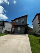 620 Pacific Ave in Bentonville, AR - Building Photo