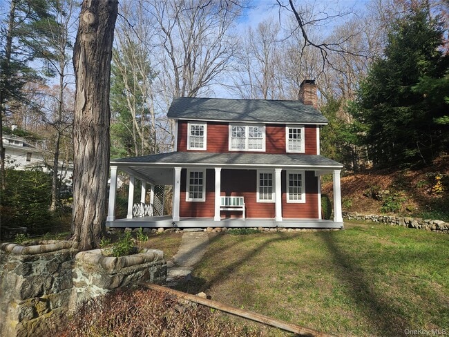 property at 4 Old Cat Rock Rd