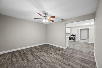 6727 Marla Dr in Dallas, TX - Building Photo - Building Photo