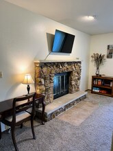 1113 Gilbert St in Neenah, WI - Building Photo - Building Photo