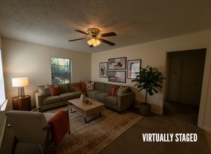 708-708 Carrie Ave in Killeen, TX - Foto de edificio - Building Photo