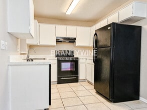 14024 Arbor Knoll Cir in Tampa, FL - Building Photo - Building Photo