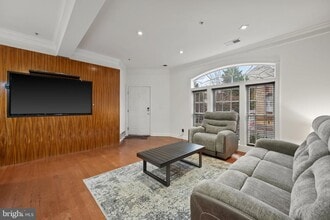 589 Odendhal Ave in Gaithersburg, MD - Building Photo - Building Photo