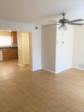 973 Mission Dr, Unit 1 in Costa Mesa, CA - Building Photo - Building Photo