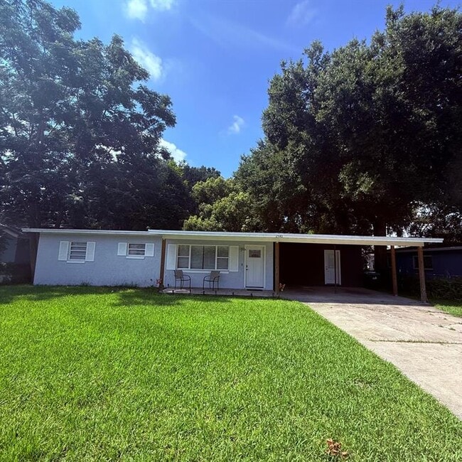 property at 2940 Lake Margaret Dr