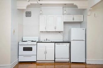 102 Albemarle Rd in Brooklyn, NY - Building Photo - Building Photo