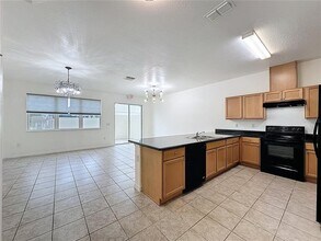 3135 Tocoa Cir in Kissimmee, FL - Foto de edificio - Building Photo