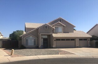 9146 W Evans Dr in Peoria, AZ - Building Photo