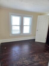 3527 N Oliver Ave in Minneapolis, MN - Building Photo - Building Photo