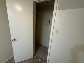 4604 N 71st Ln in Phoenix, AZ - Building Photo - Building Photo