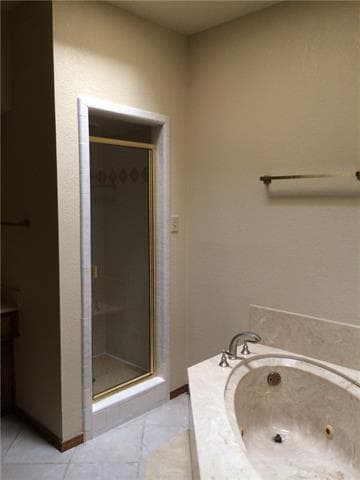 12537 Montego Plaza in Dallas, TX - Building Photo - Building Photo