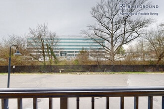998 Stewart Ave in Garden City, NY - Building Photo - Building Photo