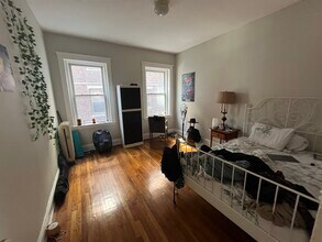 1213 Commonwealth Ave, Unit 3 in Boston, MA - Building Photo - Building Photo