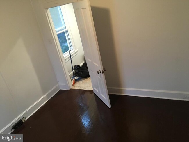 1659 Haworth St in Philadelphia, PA - Building Photo - Building Photo